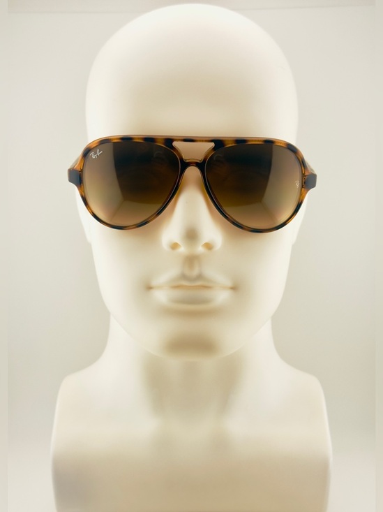 Ray-Ban Other - Ray-Ban Sunglasses CATS 5000 Classic Polished Havana Frame Gradient Brown Lenses